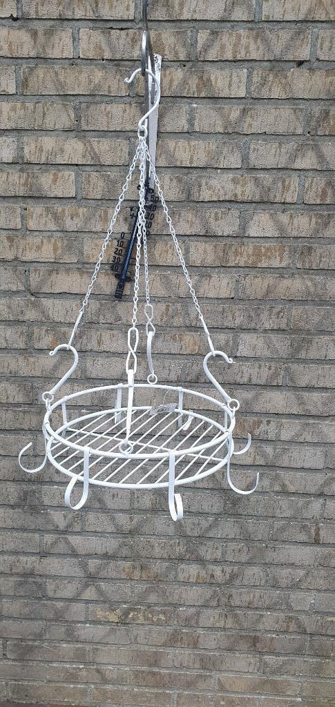 te koop witte ijzeren hang schaal en 8 haken 31 cm doorsnee, Huis en Inrichting, Keuken | Keukenbenodigdheden, Nieuw, Verzenden