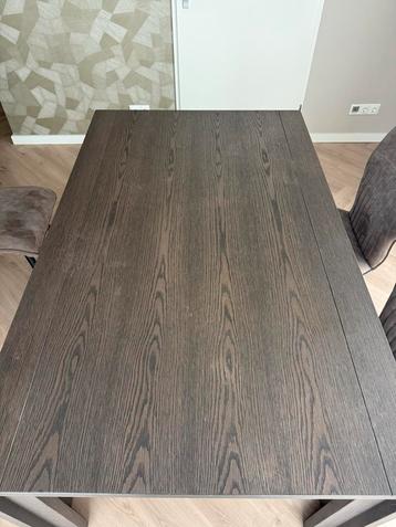 Gratis Eettafel 160x98 cm (Zonder Stoelen)