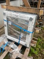 Kunstof draaikiepraam nieuw!, Doe-het-zelf en Verbouw, Glas en Ramen, Ophalen of Verzenden, Zo goed als nieuw, Minder dan 80 cm
