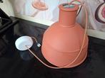Muuto Unfold hanglamp terracotta, Huis en Inrichting, Lampen | Hanglampen, Kunststof, Ophalen of Verzenden, Zo goed als nieuw