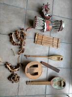Afrikaanse kleding, muziekinstrumenten souvenirs 1974, Ophalen