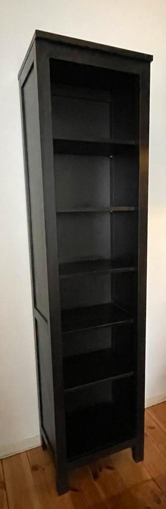 Boekenkast hemnes IKEA zwart beschikbaar voor biedingen