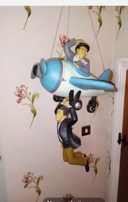 BIJZONDERE BEELDEN gezocht Laurel en Hardy, dikke en dunne, Antiek en Kunst, Curiosa en Brocante, Ophalen of Verzenden