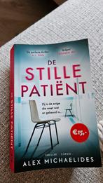 Alex Michaelides - De stille patiënt, Alex Michaelides, Ophalen of Verzenden, Zo goed als nieuw, Nederland