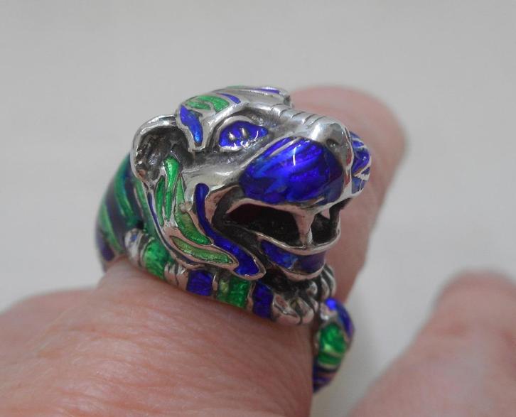 Prachtige zilveren royale ring panter met emaillen nr.557, Sieraden, Tassen en Uiterlijk, Antieke sieraden, Ring, Zilver, Verzenden