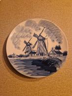 Hand painted blue delft, handgeschilde delfst blauw molens, Antiek en Kunst, Antiek | Wandborden en Tegels, Ophalen of Verzenden