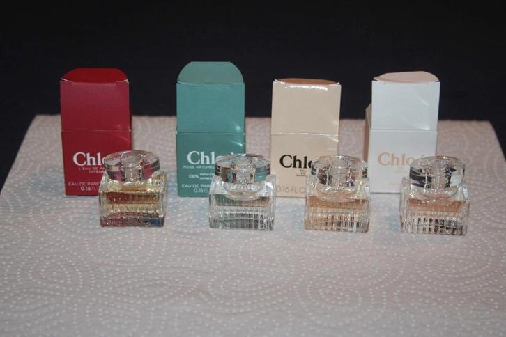 Chloé 4 verschillende miniaturen alle Nieuw & OVP, Verzamelen, Parfumverzamelingen, Nieuw, Miniatuur, Gevuld, Verzenden