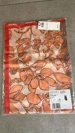 Marccain zijde sjaal nieuw, Maat 46/48 (XL) of groter, Ophalen of Verzenden, Zo goed als nieuw, Sjaal