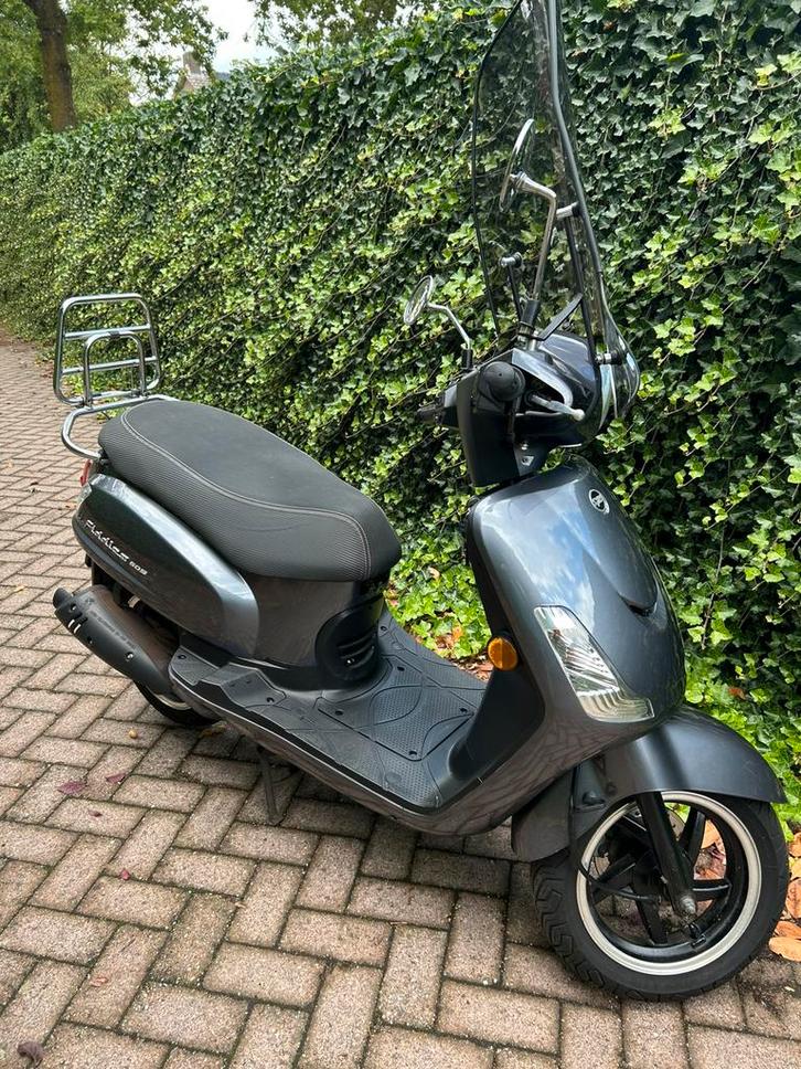 Sym Fiddle 2 2019 blauw kenteken, Fietsen en Brommers, Scooters | SYM, Zo goed als nieuw, Fiddle, Maximaal 25 km/u, Benzine, Ophalen