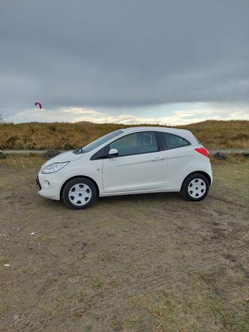 Ford Ka 1.2 69pk 2012 Wit beschikbaar voor biedingen