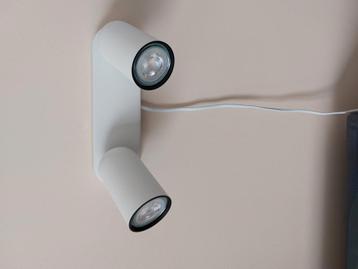 Witte spots zgan beschikbaar voor biedingen