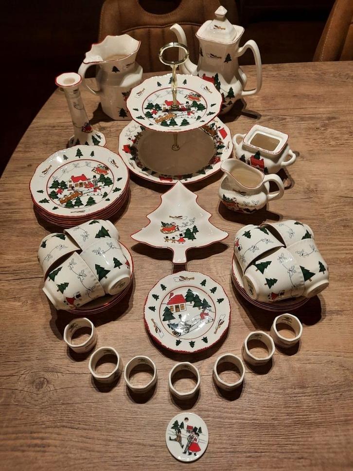 Mason's Christmas Village Engels kerstservies, Huis en Inrichting, Keuken | Servies, Zo goed als nieuw, Overige typen, Overige stijlen