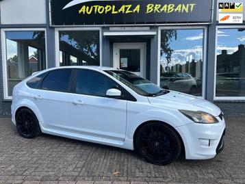 Ford Focus 2.5 ST/ AIRCO/ STOELVERW/ LEER/ NAVI/ BLUETOOTH/  beschikbaar voor biedingen