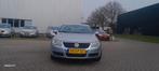 V.w passat 2.0 fsi automaat Airco, Blauw, Bedrijf, 1393 kg, Sedan