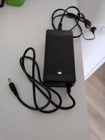 E-bike universele acculader, Ophalen of Verzenden, Zo goed als nieuw