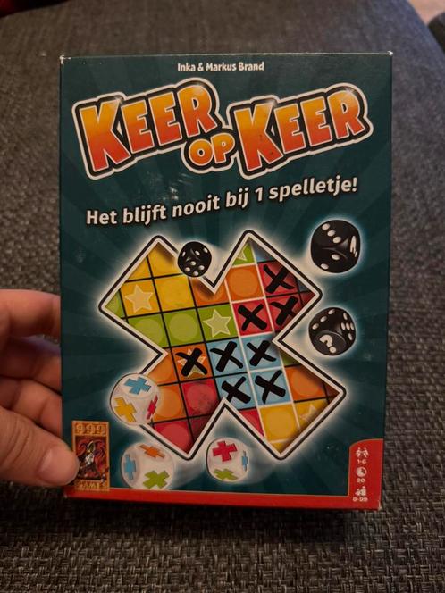Keer op keer dobbelspel spel 999 games, Hobby en Vrije tijd, Gezelschapsspellen | Overige, Gebruikt, Ophalen of Verzenden