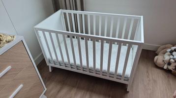 Ledikant | 60x120 | incl. matras en beddengoed beschikbaar voor biedingen