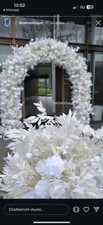 Bloemenboog voor bruiloft of evenement, Ophalen, Zo goed als nieuw