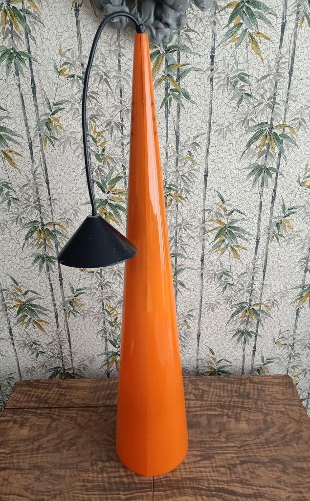 Konische mid-century kunststof hanglamp, Huis en Inrichting, Lampen | Hanglampen, 75 cm of meer, Kunststof, Ophalen