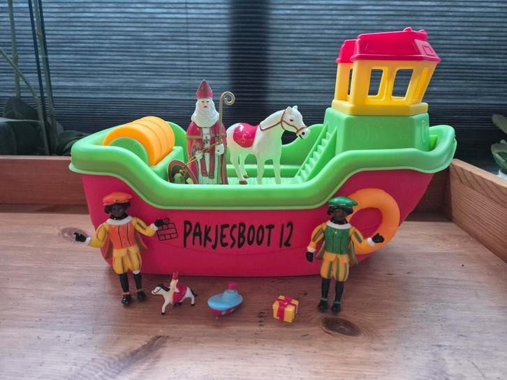 Sinterklaas pakjesboot met poppetjes, Diversen, Sinterklaas, Ophalen of Verzenden