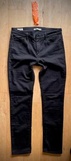 Levis 712 Slim Fit  jeans W32 L32 zwart, Ophalen of Verzenden, Zo goed als nieuw, Zwart, W30 - W32 (confectie 38/40)