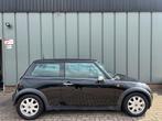 Mini Mini 1.6 Cooper Pepper NAP//AIRCO//CRUISE//ELEC.RAMEN, Auto's, Voorwielaandrijving, Gebruikt, Zwart, 4 cilinders