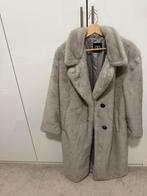 Zara grijze teddy jas maat XS, Kleding | Dames, Jassen | Winter, Zara, Ophalen of Verzenden, Zo goed als nieuw, Maat 34 (XS) of kleiner