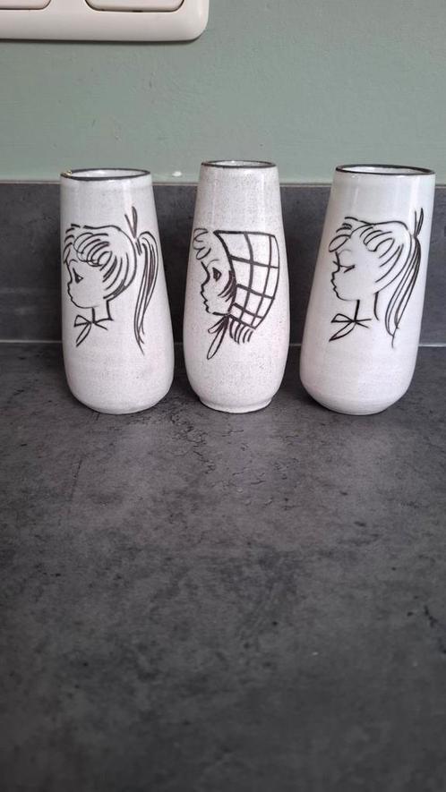 Zeldzame Vintage vaasjes van Boonstra met meisjesgezichtje, Antiek en Kunst, Antiek | Keramiek en Aardewerk, Ophalen of Verzenden