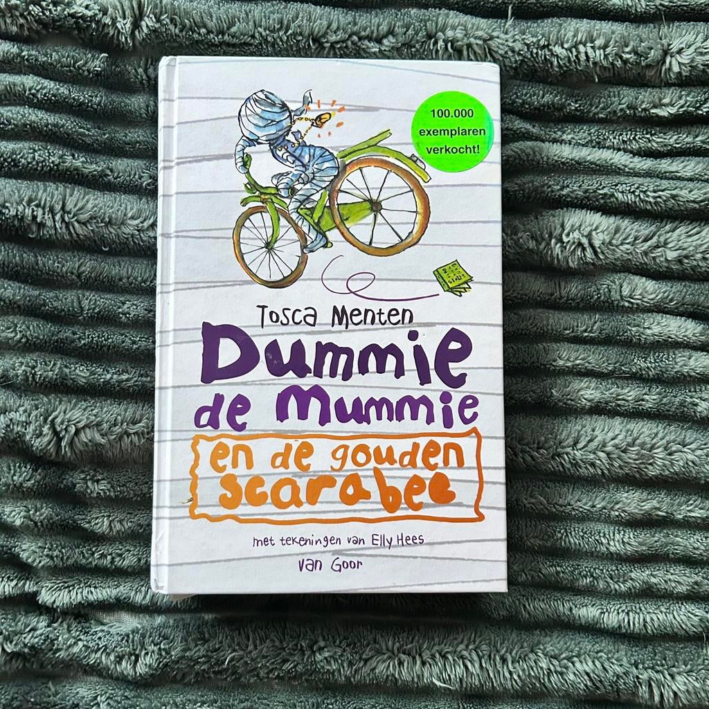 Dummie de Mummie en de gouden scarabee - Tosca Menten Deel 1, Ophalen of Verzenden, Zo goed als nieuw, Non-fictie
