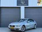 BMW 3-serie 320i Executive / Automaat / Trekhaak / NAP, Automaat, Euro 5, Achterwielaandrijving, 4 cilinders