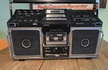 Philips D8814 radio boombox defect + doos beschikbaar voor biedingen