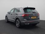 Volkswagen Tiguan 1.5 TSI R-Line Business+ 150 PK DSG | Auto, Te koop, Emergency brake assist, Zilver of Grijs, Benzine