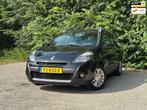 Renault Clio Estate 1.2 TCE Special Line | Pano + Navi |, Voorwielaandrijving, Gebruikt, 4 cilinders, 1095 kg