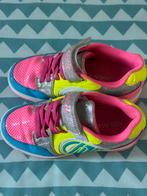 Heelys Rolschoenen Meisjes Maat 32, Ophalen of Verzenden, Gebruikt, Meisje, Schoenen