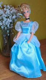 Vintage Mattel Disney Assepoester Cinderella Barbie uit film, Ophalen of Verzenden, Zo goed als nieuw, Fashion Doll