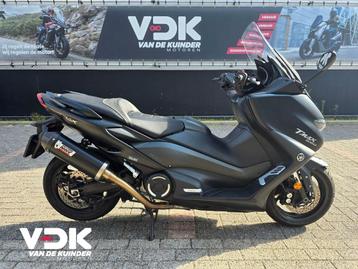 YAMAHA TMAX 560 (bj 2022) beschikbaar voor biedingen