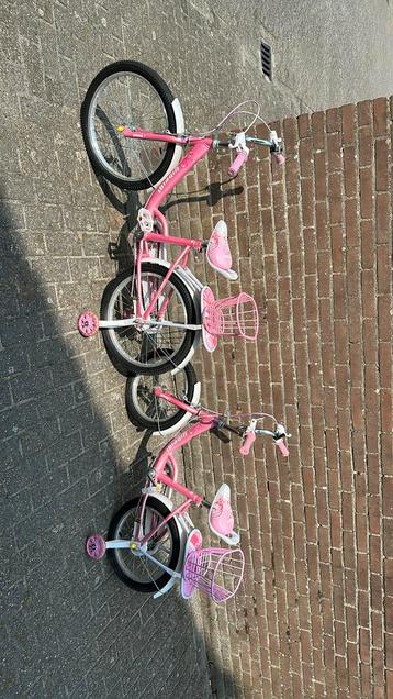 Kinderfiets bijna nieuw  beschikbaar voor biedingen