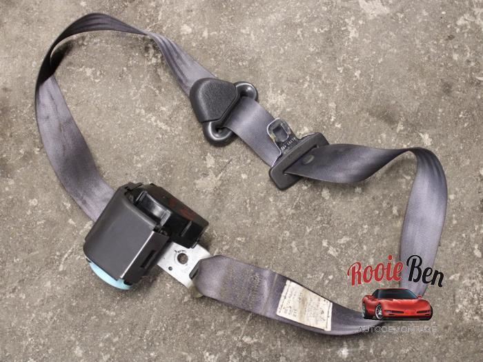 Veiligheidsgordel rechts-voor van een Jeep Wrangler, Auto-onderdelen, Interieur en Bekleding, Jeep, Gebruikt, 3 maanden garantie