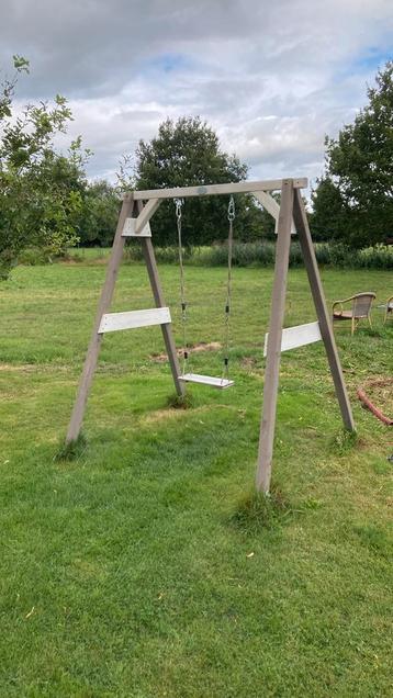 Kinderschommel beschikbaar voor biedingen