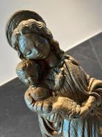 Beeld Maria met kindje Jezus, Ophalen