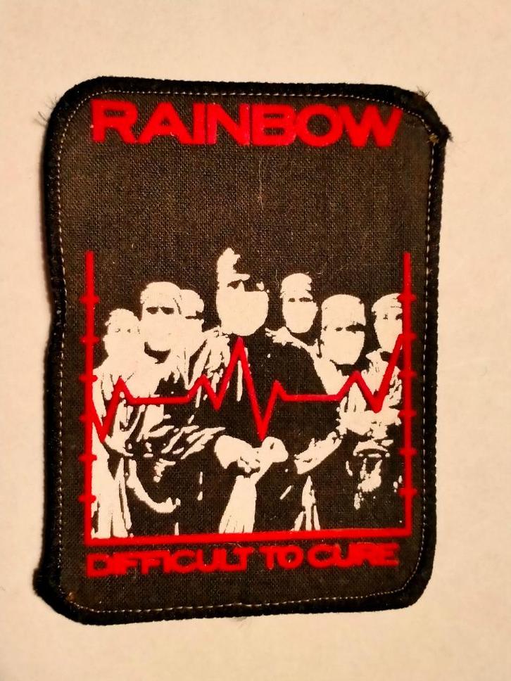 Rainbow metal Difficult to cure vintage band muziek embleem, Verzamelen, Muziek, Artiesten en Beroemdheden, Gebruikt, Ophalen of Verzenden