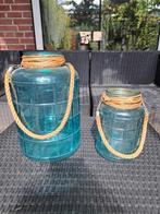 2 vazen/kaarsenhouders turquoise, Ophalen of Verzenden, Zo goed als nieuw, Glas, Minder dan 50 cm