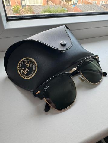 Rayban Clubmaster (RB3016) beschikbaar voor biedingen