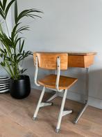 Retro kinderbureau met stoel, Ophalen, Zo goed als nieuw, Tafel(s) en Stoel(en)
