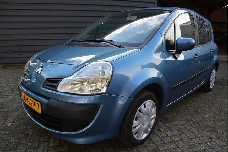 Renault Grand Modus 1.2-16V Expression Automaat Trekhaak Air, Auto's, Renault, Te koop, Grand Modus, ABS, Airbags, Airconditioning