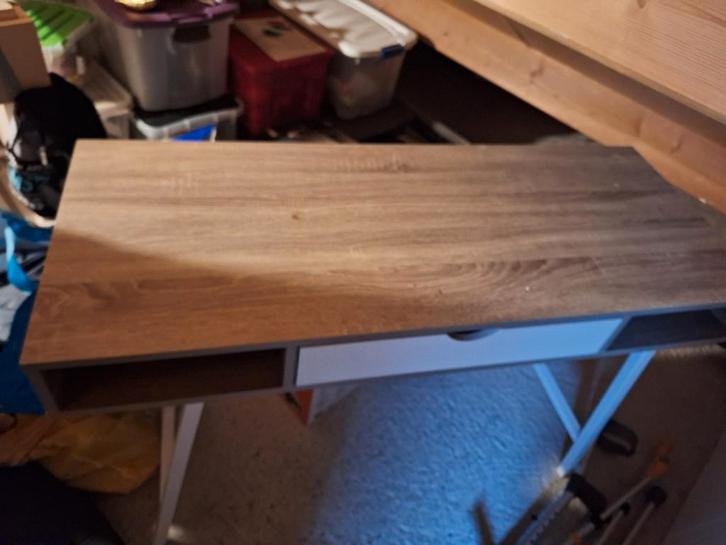 Bureau ABBETVED - Licht eiken kleur, Huis en Inrichting, Bureaus, Ophalen