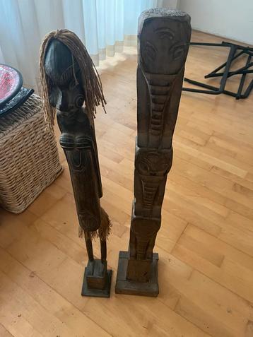 2 houten beeld - Afrika beschikbaar voor biedingen