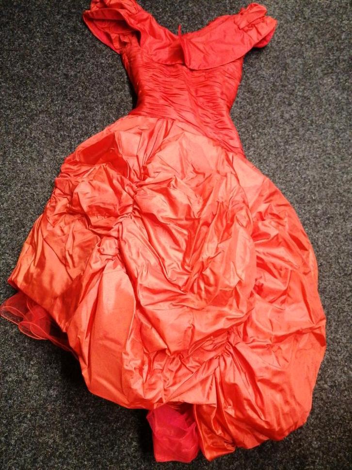 Hip rode galajurk retro vintage 80er prom dress 36/38 zgan, Kleding | Dames, Carnavalskleding en Feestkleding, Zo goed als nieuw