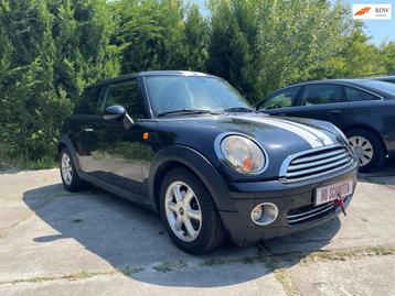 Mini Mini 1.6 Cooper // Nette Auto // 1 Jaar APK! beschikbaar voor biedingen