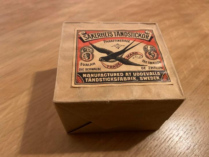 Vintage Zweedse lucifersdoos - SÄKERHETS TÄNDSTICKOR, Verzamelen, Merken en Reclamevoorwerpen, Gebruikt, Gebruiksvoorwerp, Ophalen of Verzenden